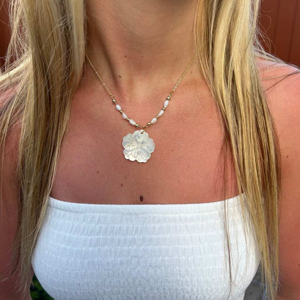 Hibiscus Necklace